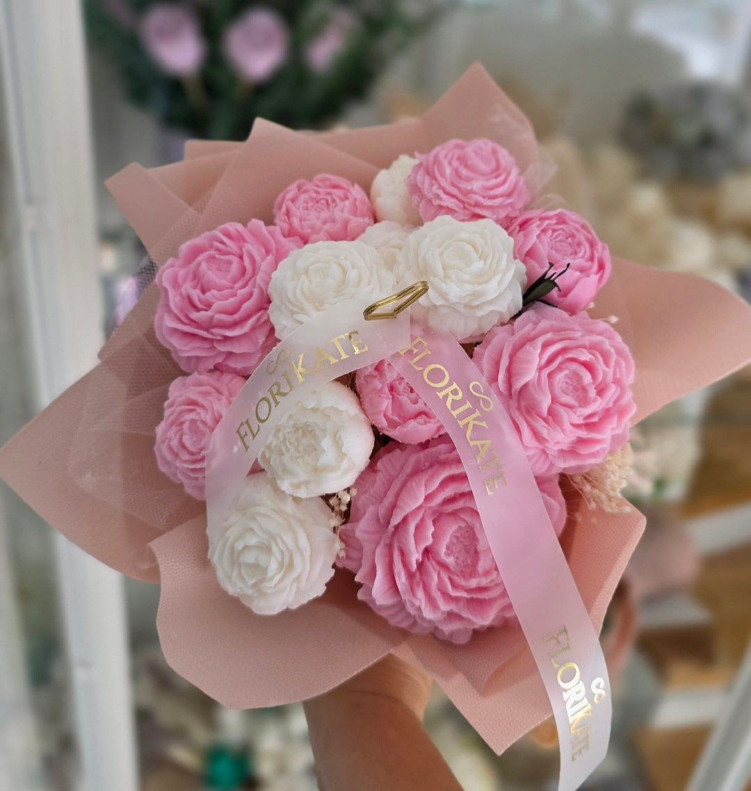 Blumenstrauß LoviPink