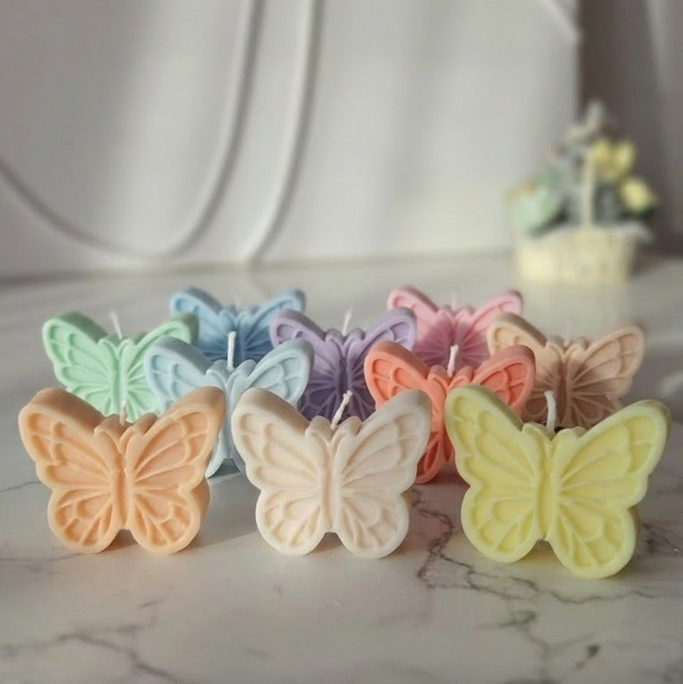 Handgefertiges  Sojakerze  Schmetterling