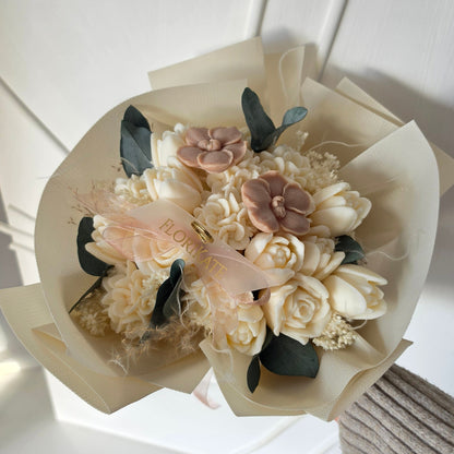 Blumenstrauß Soja Melts FloriBeige