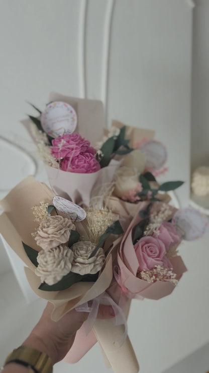Muttertagsgeschenk Blumenstrauß FloriMini